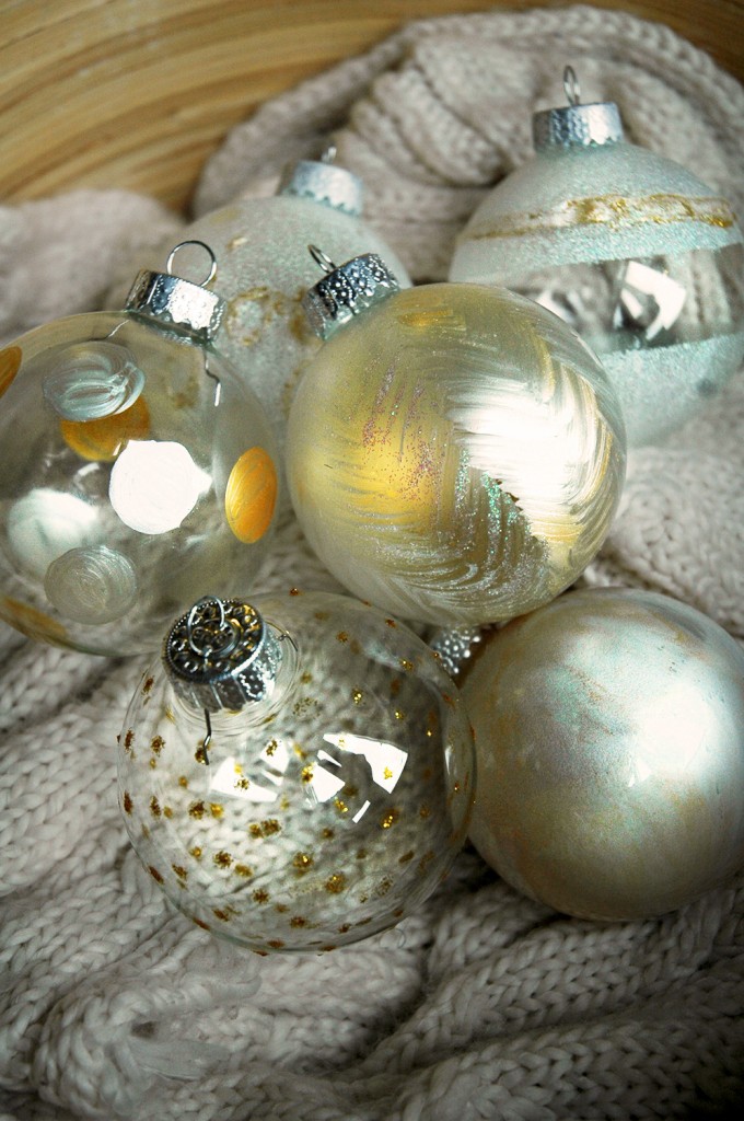 12 Days Of Diy Glass Ornaments - Diy Glass Ornaments With Pictures
