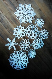 pretty_handcut_snowflakes_small