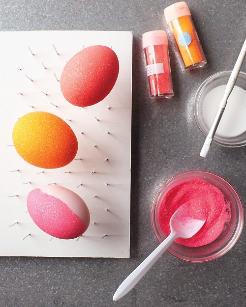 http://www.marthastewart.com/893174/glittered-easter-eggs