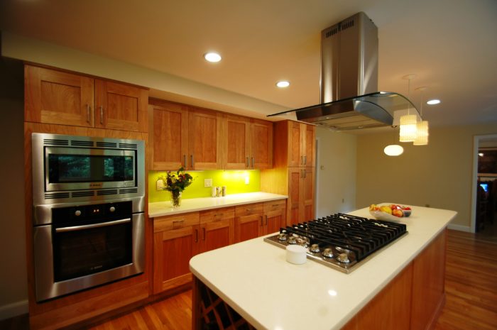 Major Kitchen Remodel Cooktop in Island