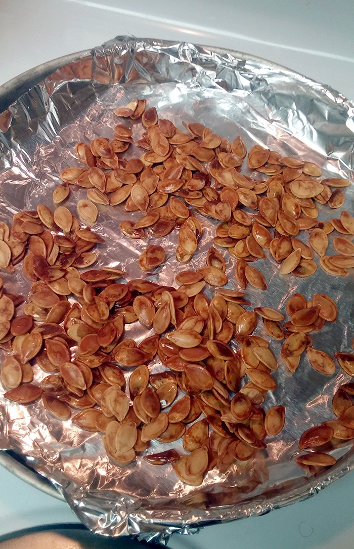 roasted pumpkin seeds finished