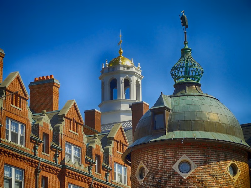 MOVING INTO 2021: 5 OF BOSTON’S HOTTEST REAL ESTATE MARKETS AND THEIR COMMON APPROACH TO THE ART OF HOME DESIGN & REMODELING