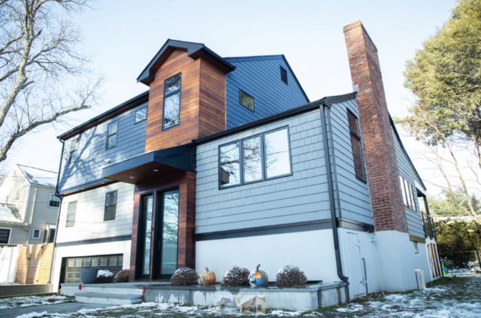 architectural exterior to house entryway