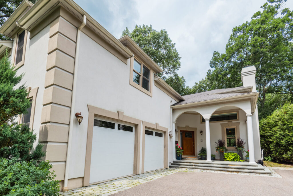 BOSTON FALL MARKET UPDATE WITH BRIAN CALUORI OF GIBSON SOTHEBY’S INTERNATIONAL REAL ESTATE: TIPS FOR BOTH BUYERS AND SELLERS.